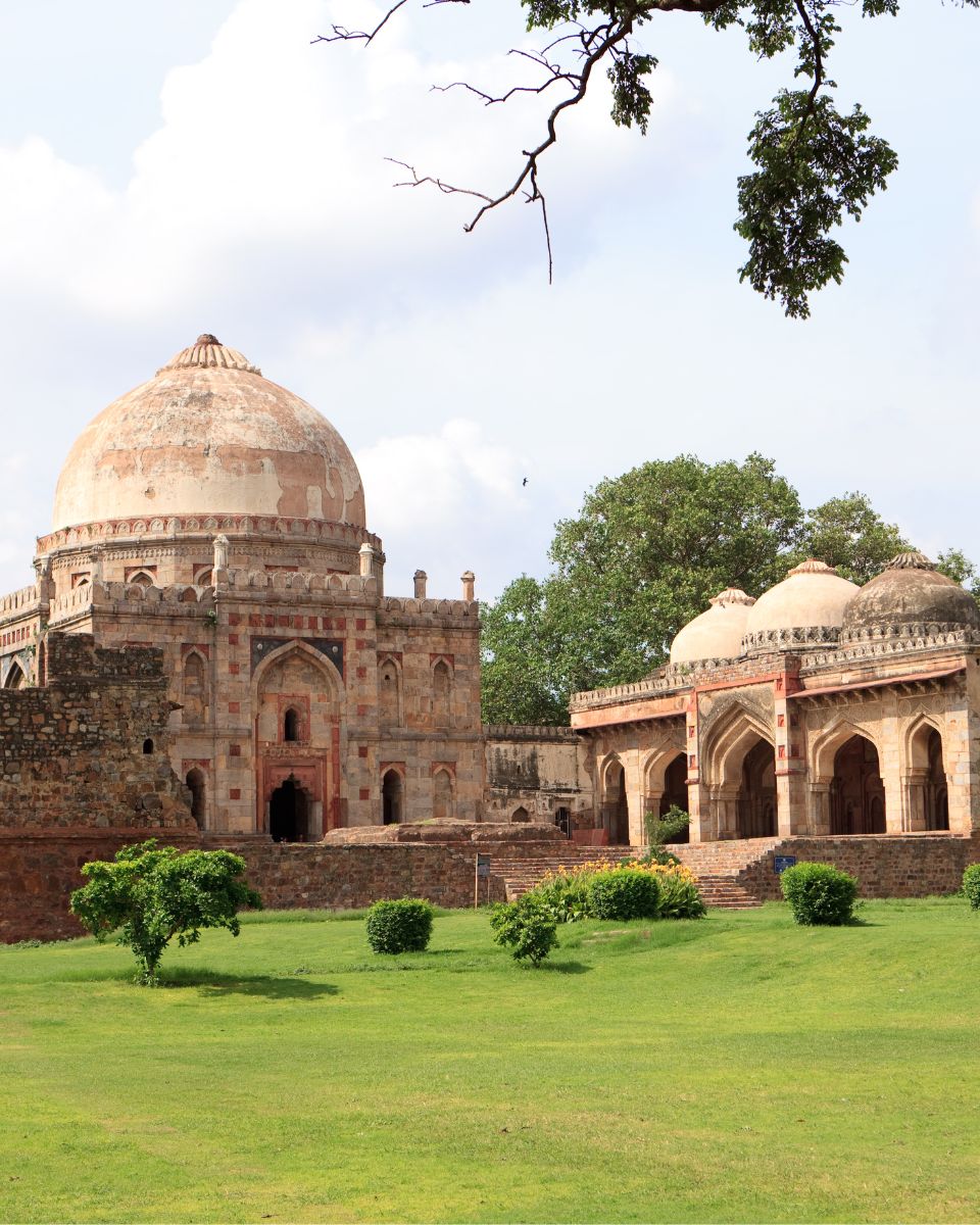 two tombs at lodhi gardens new delhi